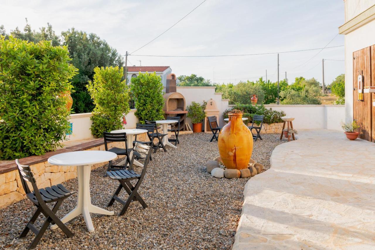 Art Rooms Joyful People Alberobello Exterior foto